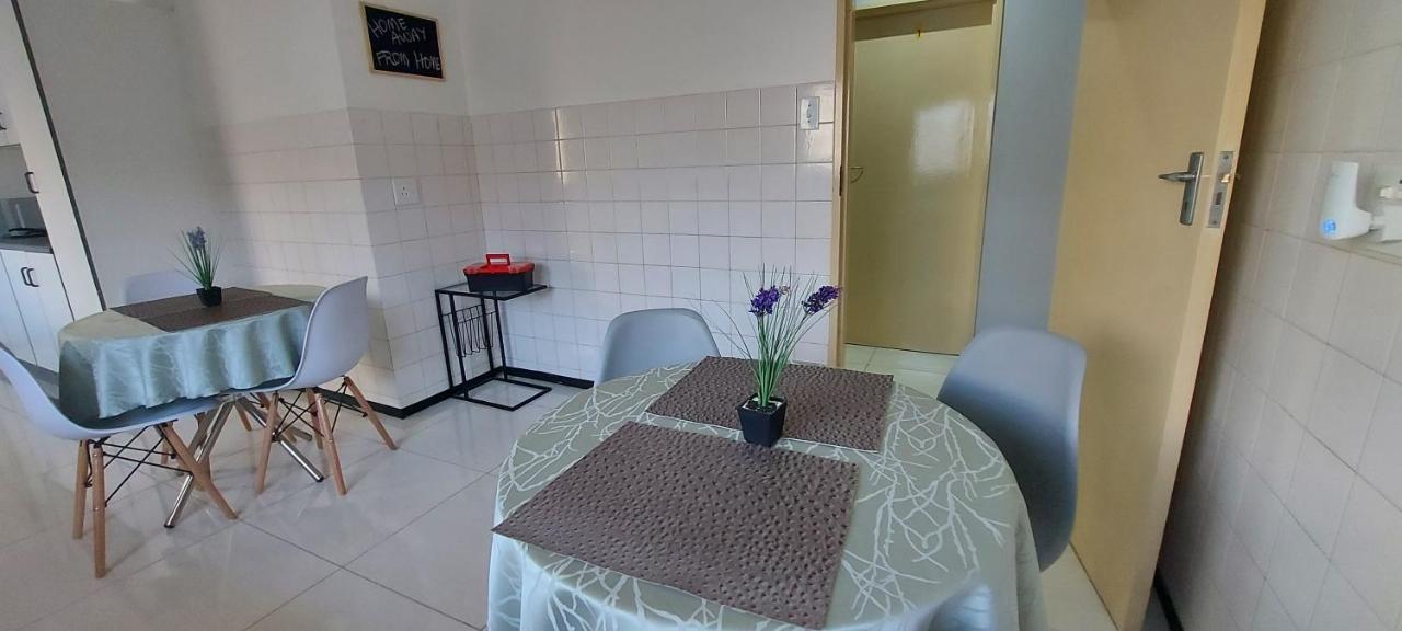 Delux Guesthouse Volksrust المظهر الخارجي الصورة