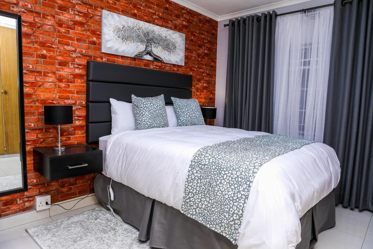 Delux Guesthouse Volksrust المظهر الخارجي الصورة