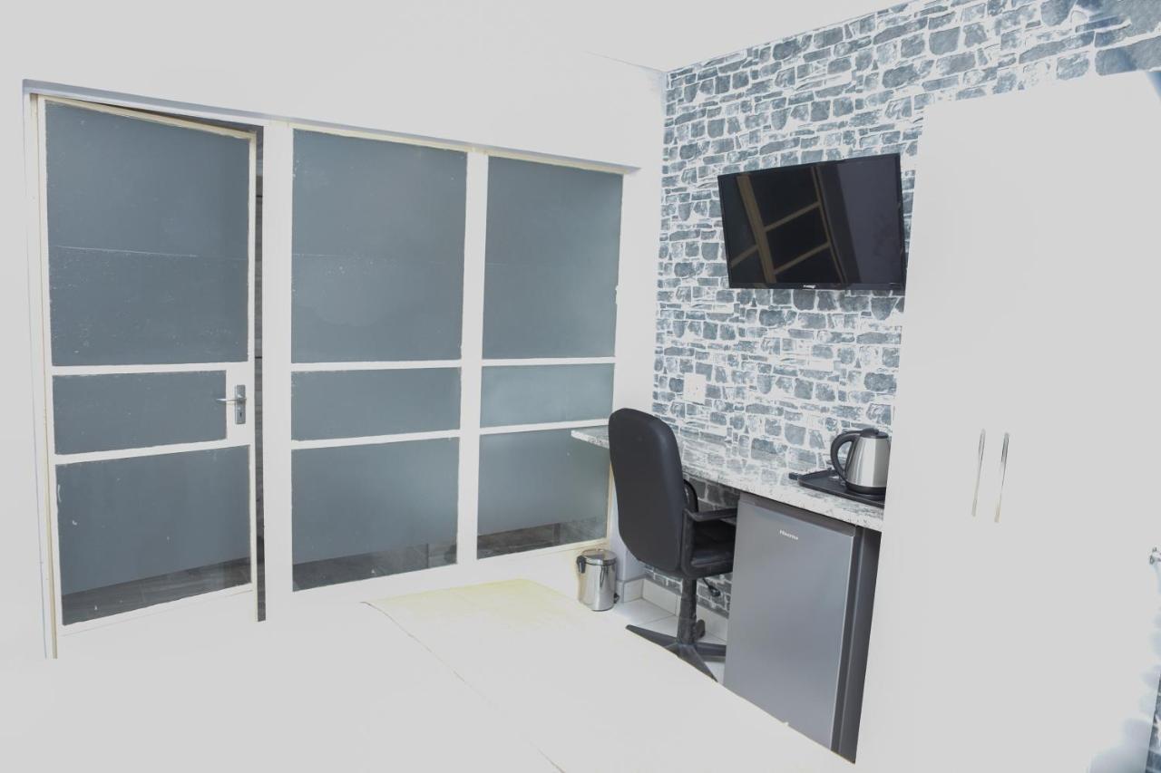 Delux Guesthouse Volksrust المظهر الخارجي الصورة