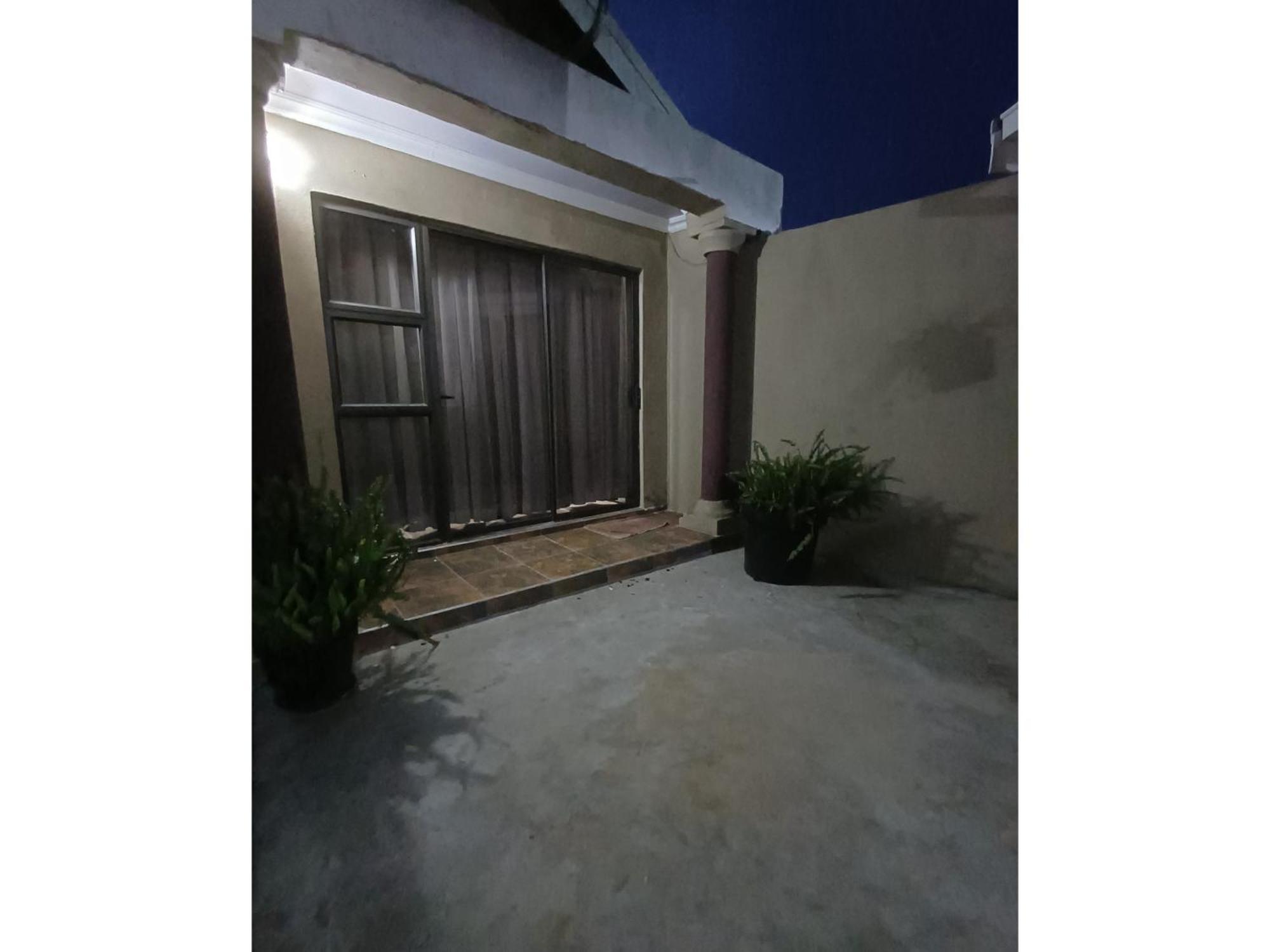 Delux Guesthouse Volksrust المظهر الخارجي الصورة